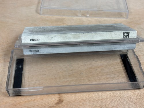 Zwilling henckels - j,